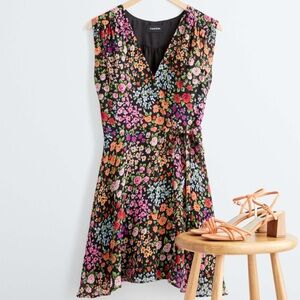 YUMI KIM Lexey Wrap Dress Kingston Garden size Large L Summer Floral Vacation